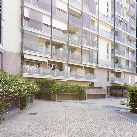 Milan Bloom Design Apartment Pero